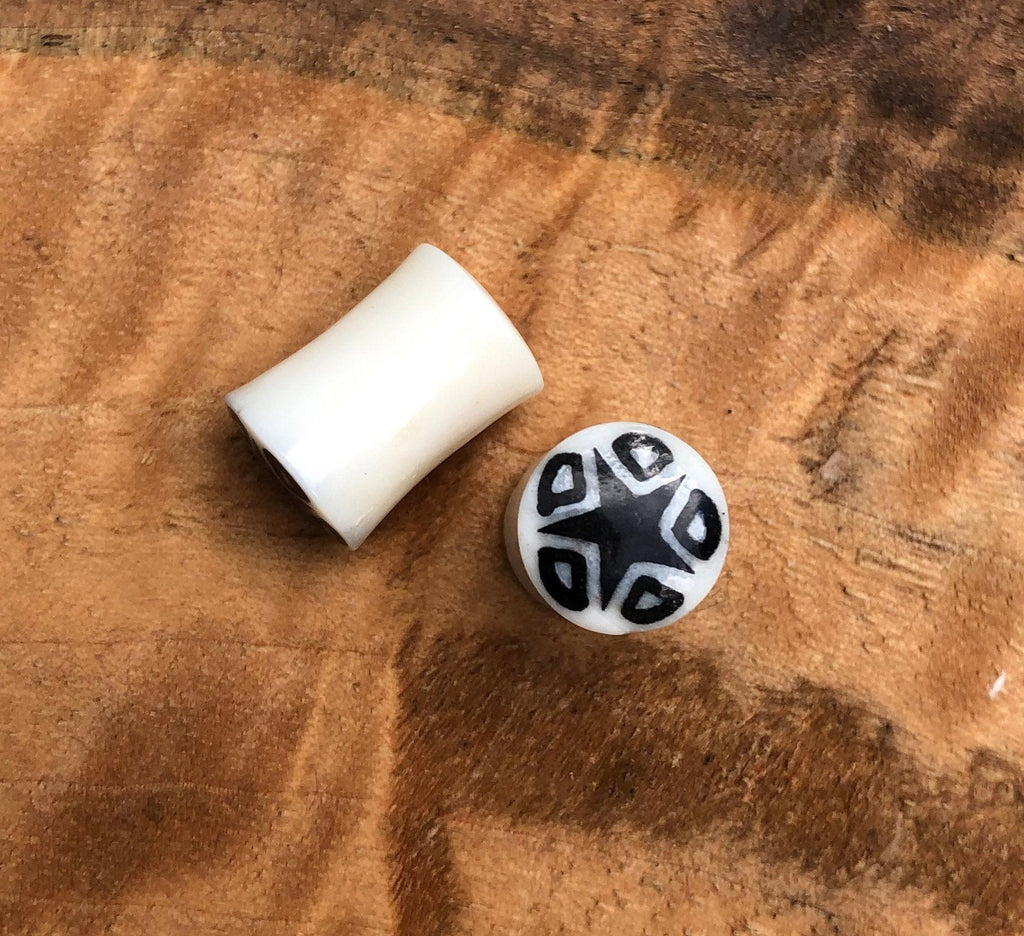 Bone Plugs with Black Star Inlay – Double Flared