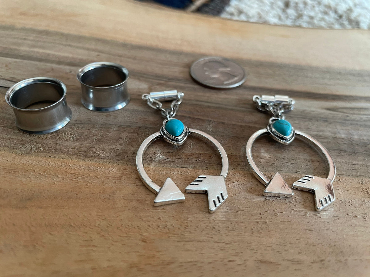 Turquoise Circular Arrow Magnetic Clasp Gauged Earrings