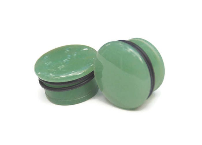 Green Aventurine Plugs – Single Flared Stone Gauges