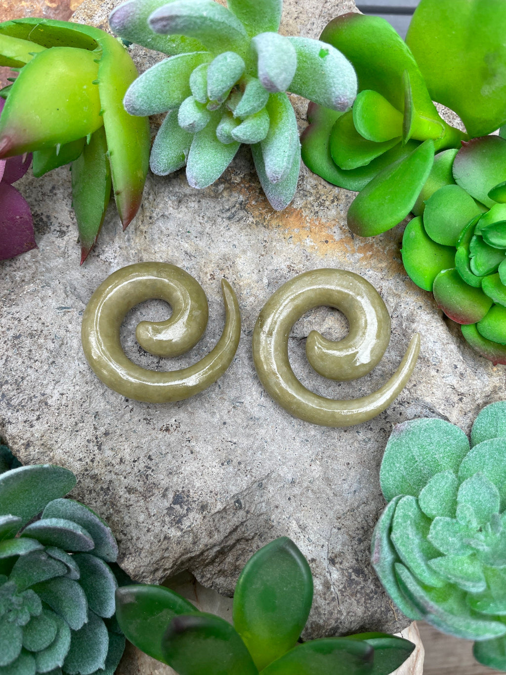 OOAK Jadeite Spiral Earrings – 00g (9.5mm)