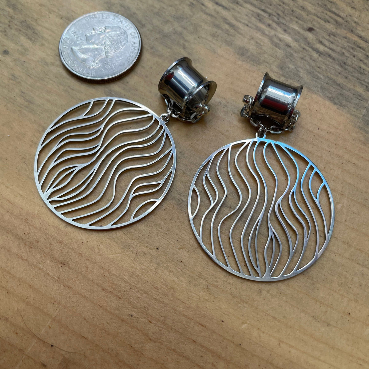 Laser-Etched Magnetic Clasp Gauged Earrings