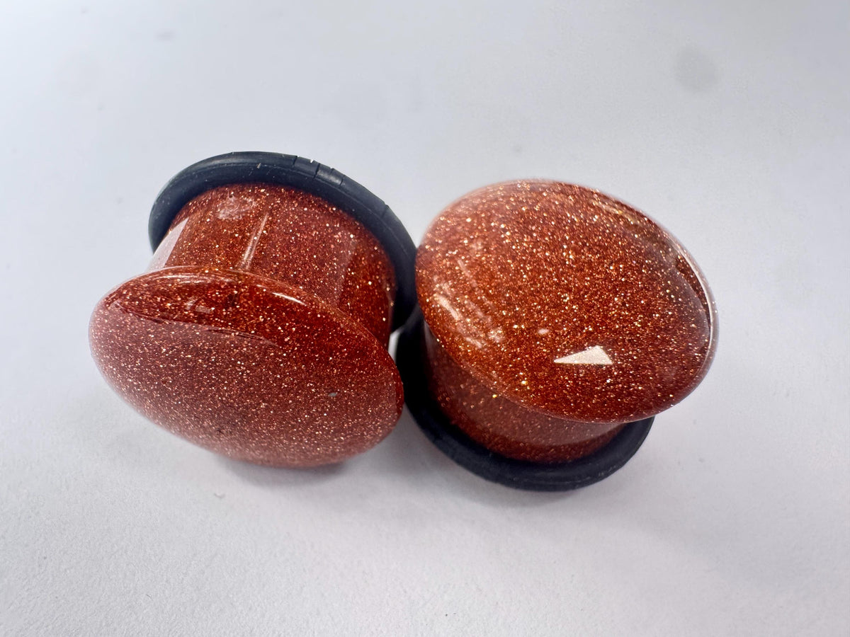 Red Goldstone Glass Plugs – Single Flared Gauges