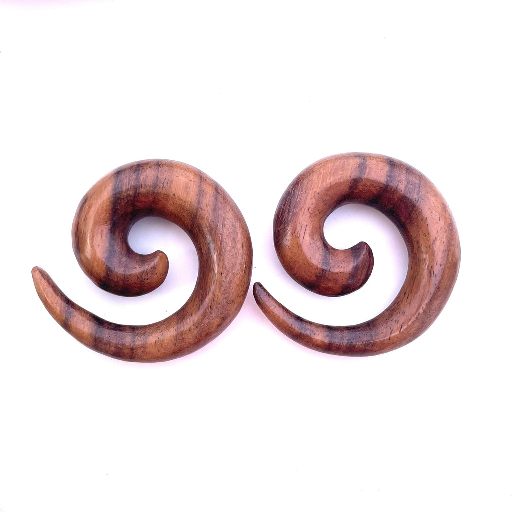 Sono Wood Spiral Earrings – Organic Wood Ear Gauges