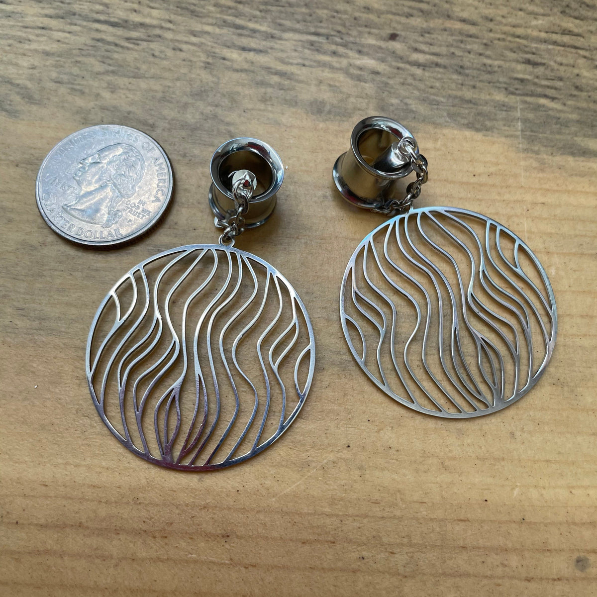 Laser-Etched Magnetic Clasp Gauged Earrings