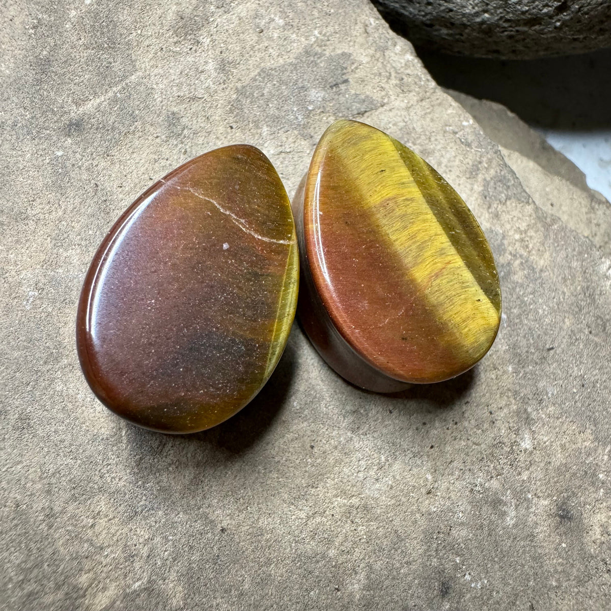 OOAK Tiger’s Eye Teardrop Plugs – 7/8" (22mm)