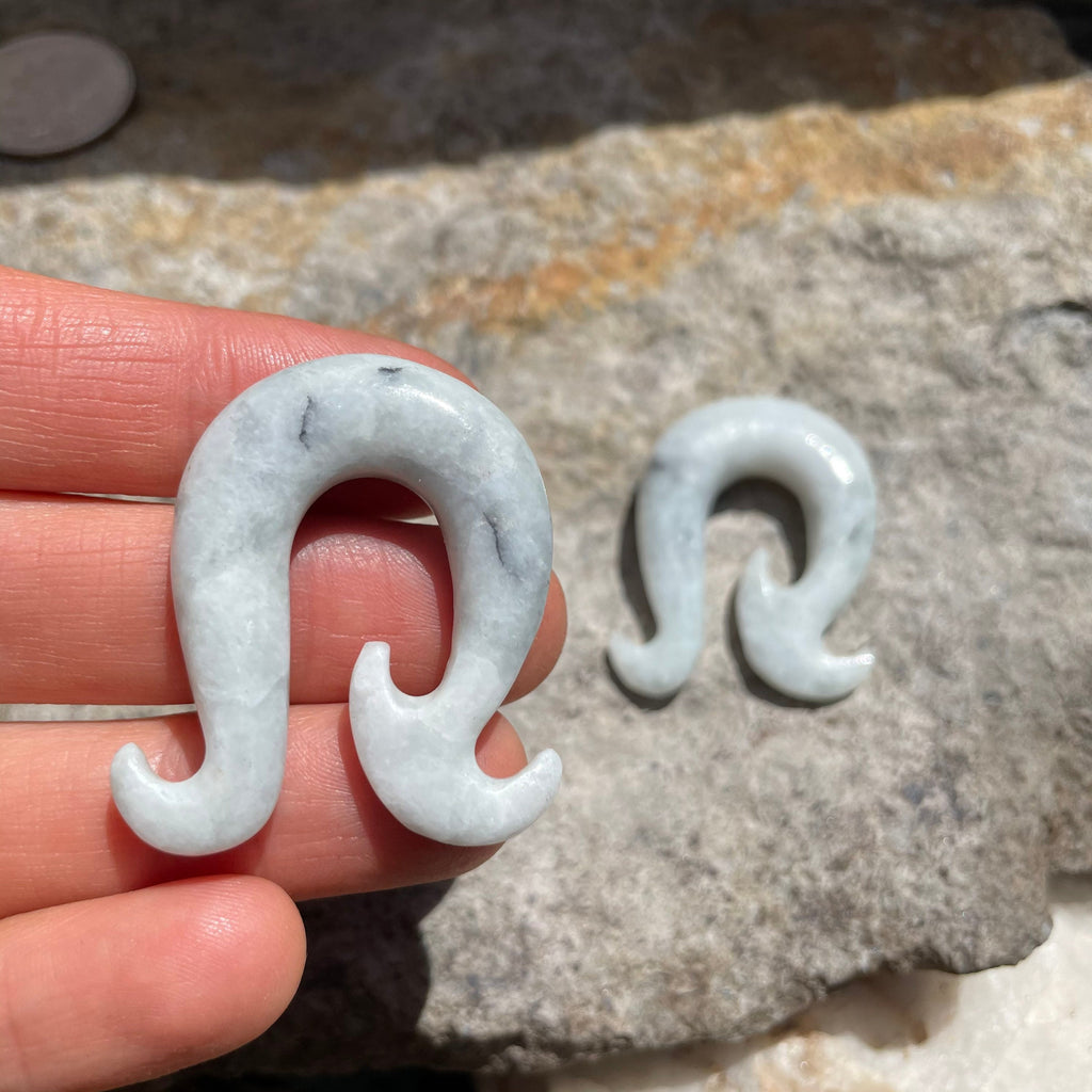 OOAK Jadeite Wave Hook Earrings – 00g (9.5mm)