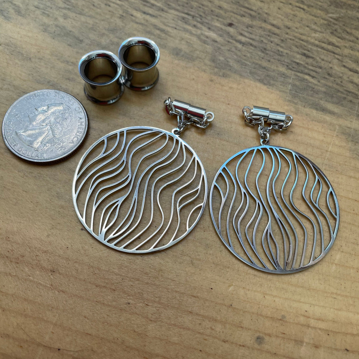 Laser-Etched Magnetic Clasp Gauged Earrings