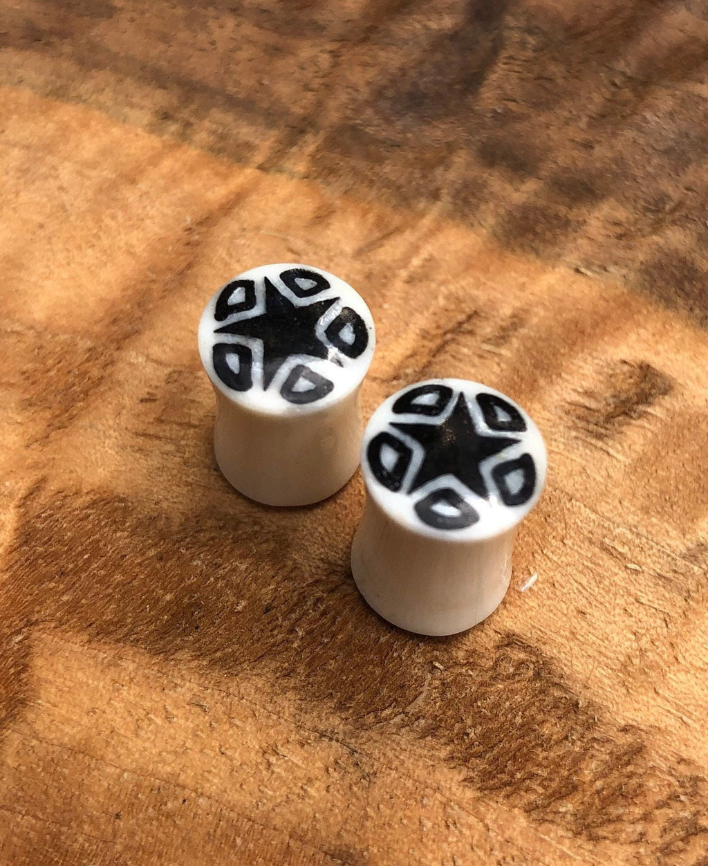 Bone Plugs with Black Star Inlay – Double Flared