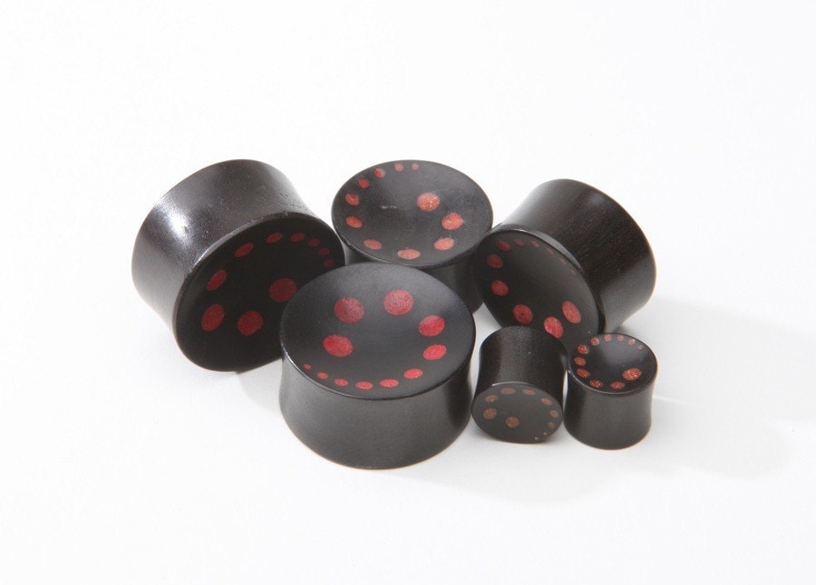Ebony Wood Red Dot Spiral Plugs – Double Flared Gauges