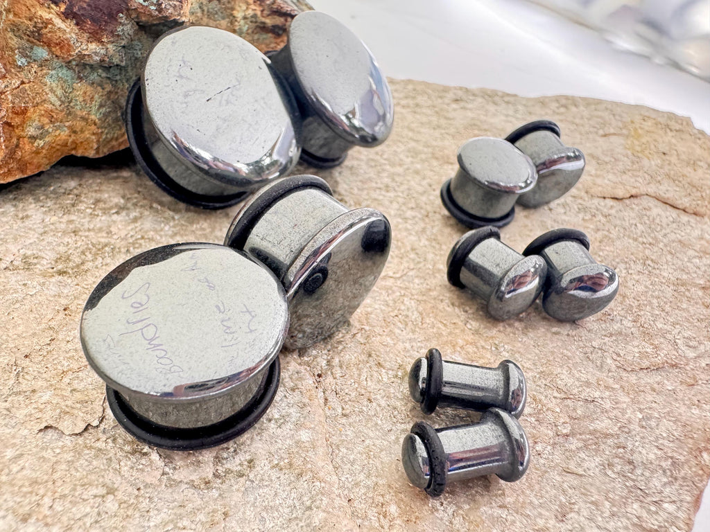 Hematite Single Flared Stone Plugs – Ear Gauges