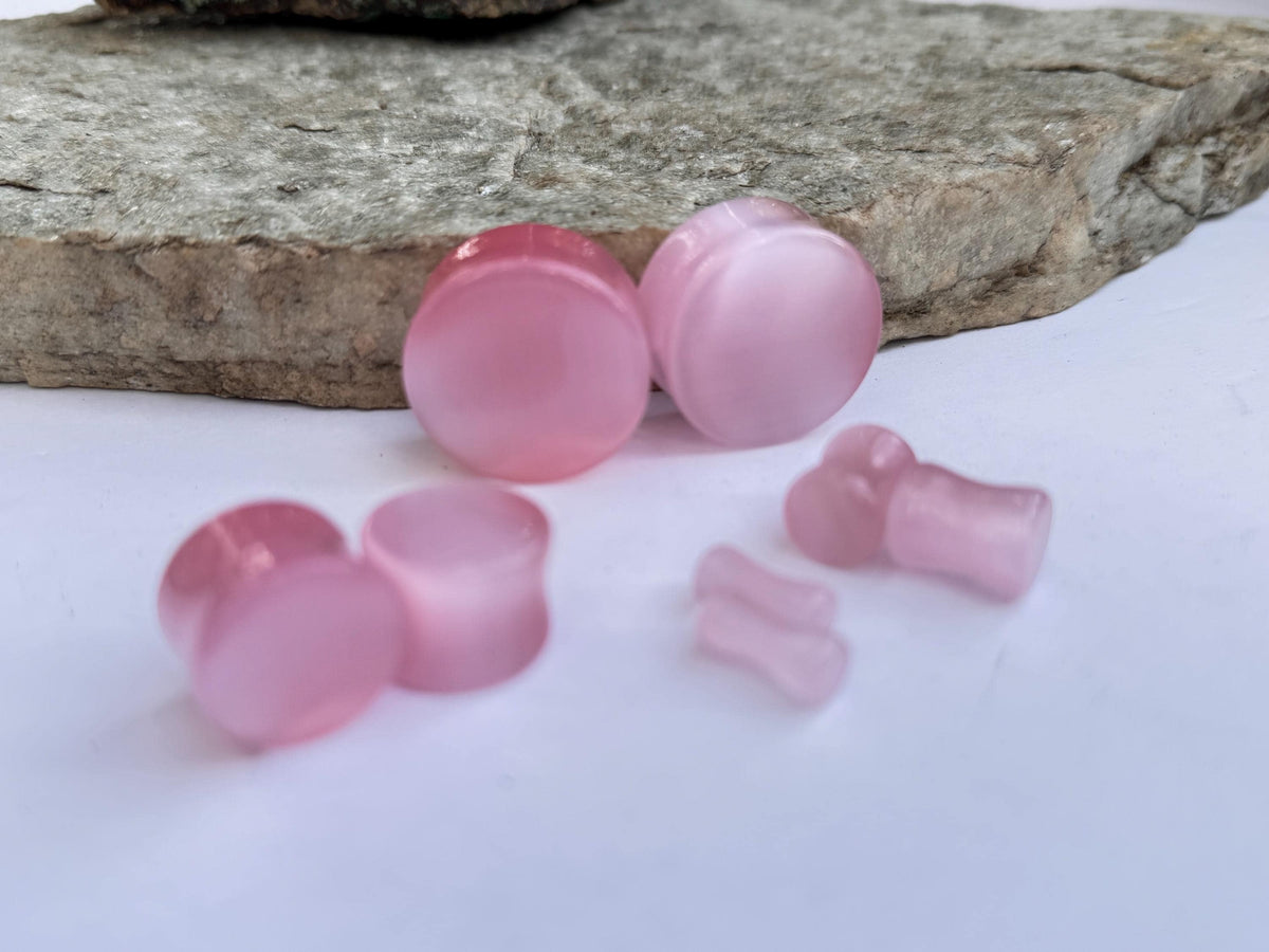 Light Pink Cat's Eye Plugs – Double Flared Glass Gauges