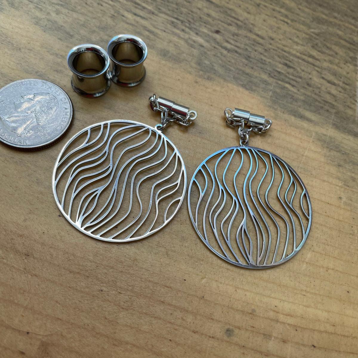 Laser-Etched Magnetic Clasp Gauged Earrings