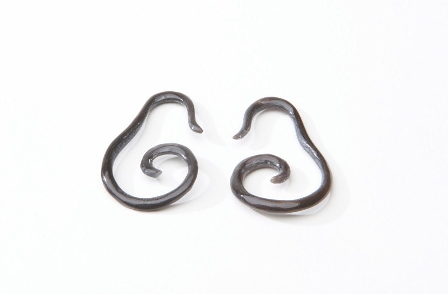 Drop Spiral Horn Hanging Earrings – Organic Gauges