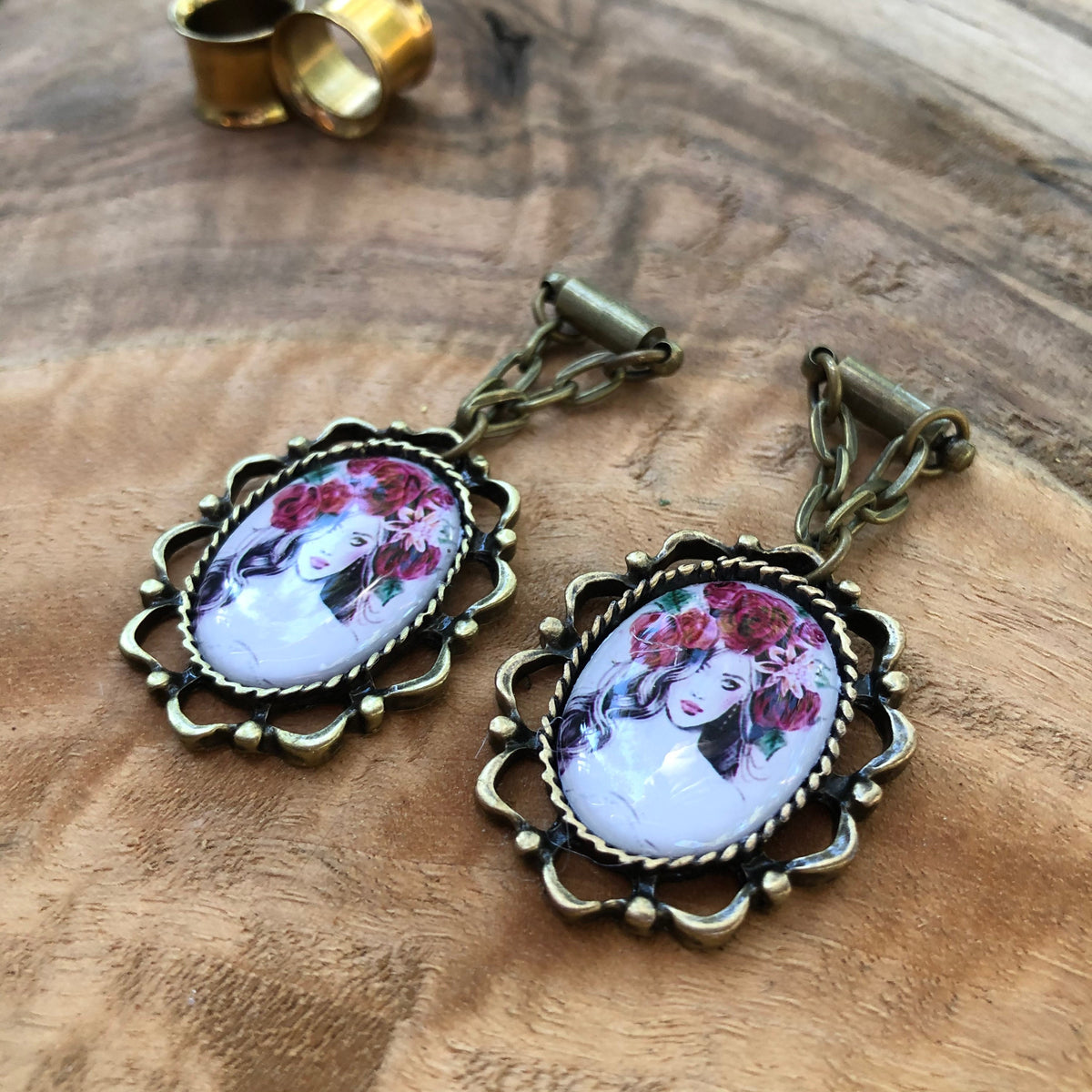 Bronze Picture Magnetic Clasp Gauged Earrings