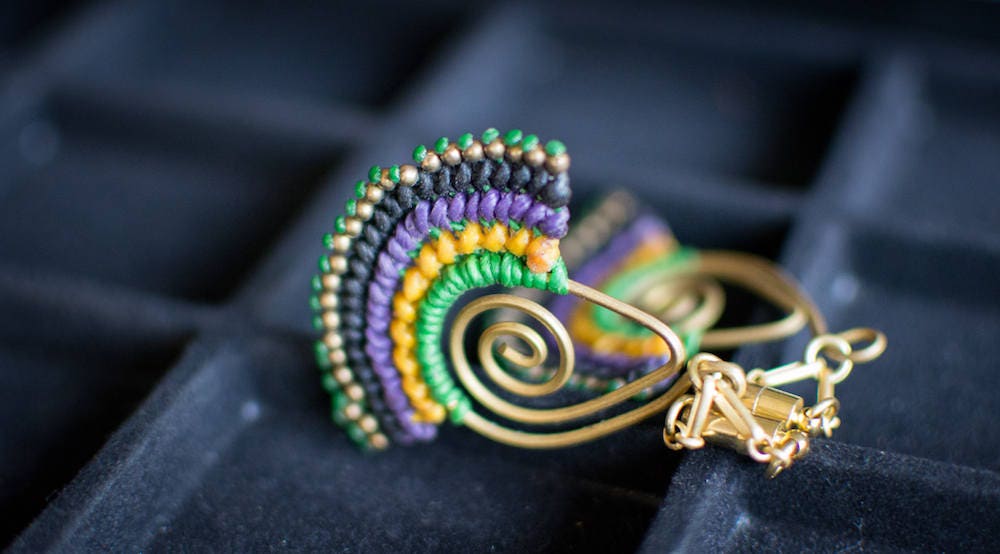 String-Wrapped Macramé Magnetic Clasp Earrings
