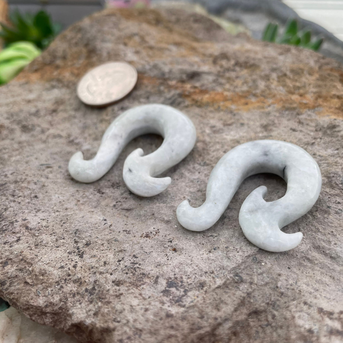 OOAK Jadeite Wave Hook Earrings – 00g (9.5mm)