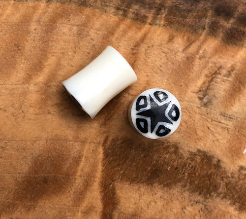 Bone Plugs with Black Star Inlay – Double Flared