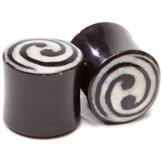 Twilight Zone Horn Plugs – 9/16" (14mm)
