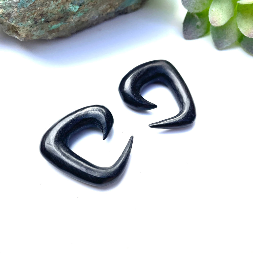 Ebony Wood Tri-Spiral Earrings – Organic Ear Gauges