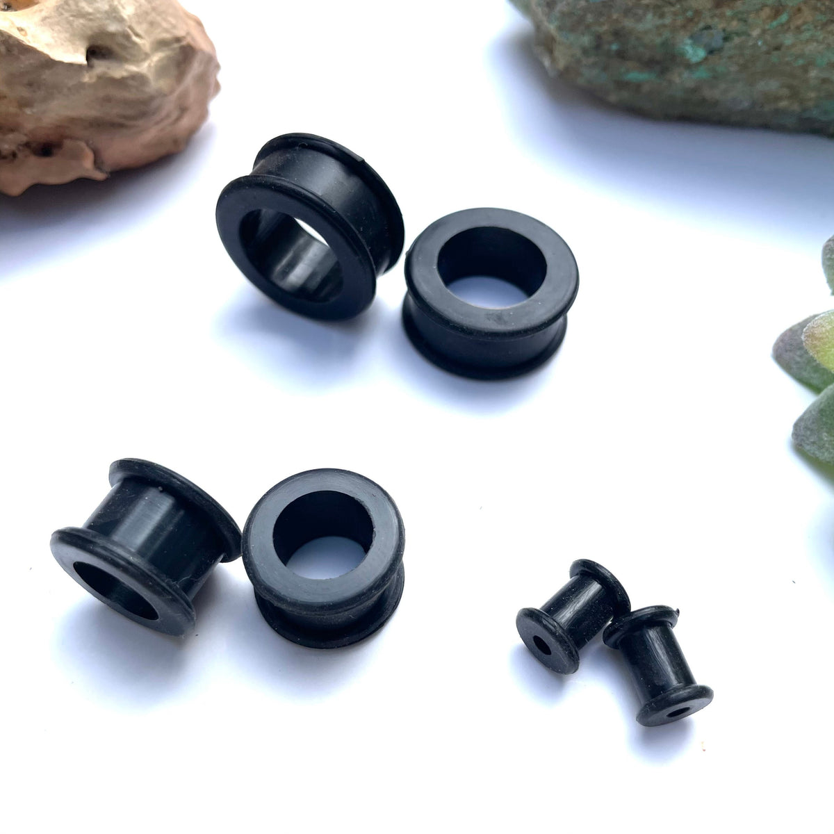 Black Silicone Tunnels – Flexible Ear Gauges