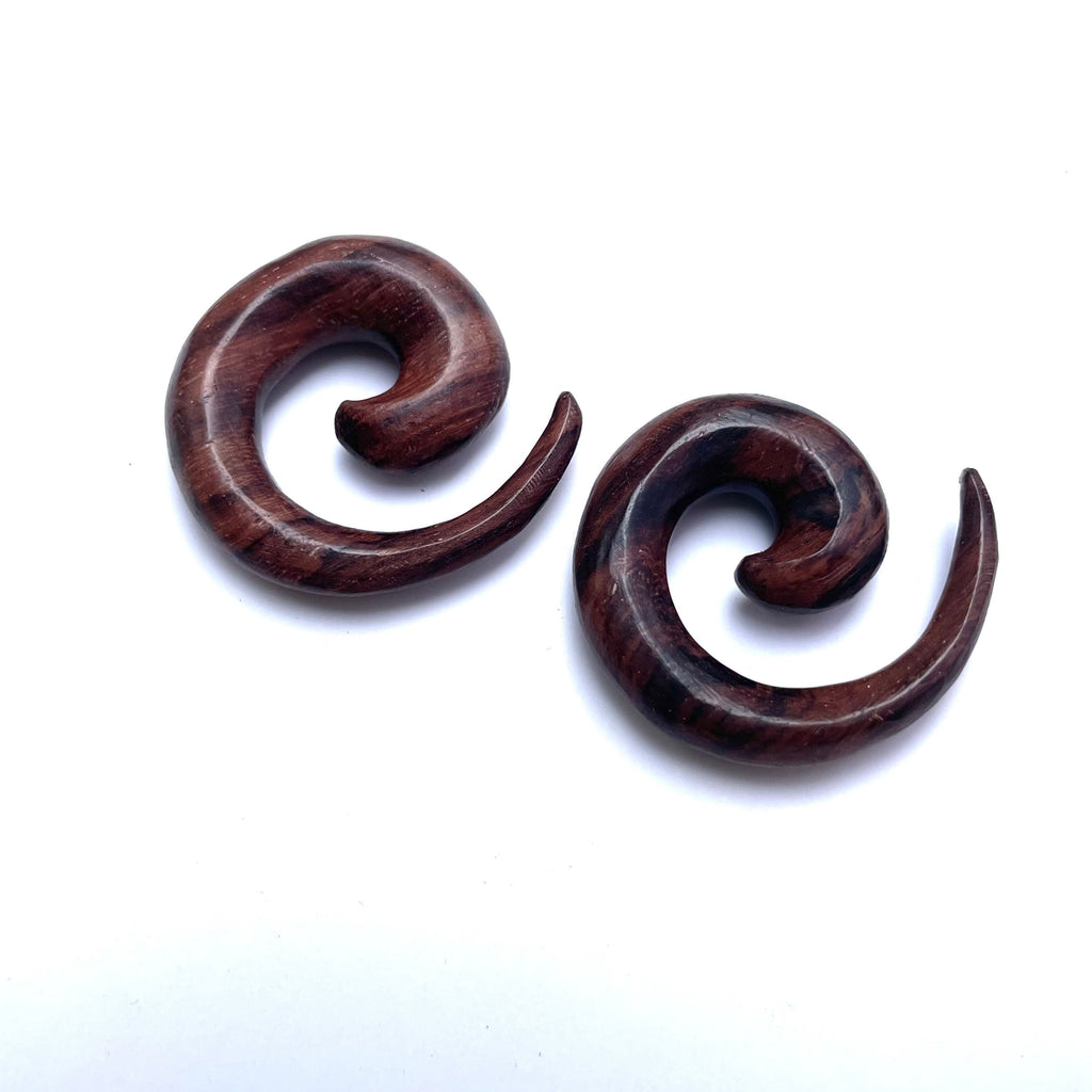 Sono Wood Spiral Earrings – Organic Wood Ear Gauges