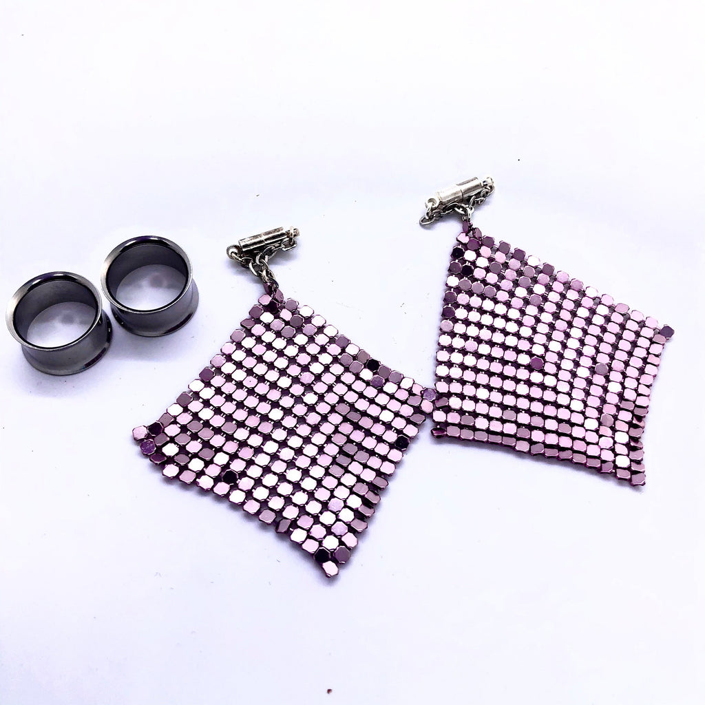 Pink Magnetic Clasp Gauged Earrings – Tunnel Hangers