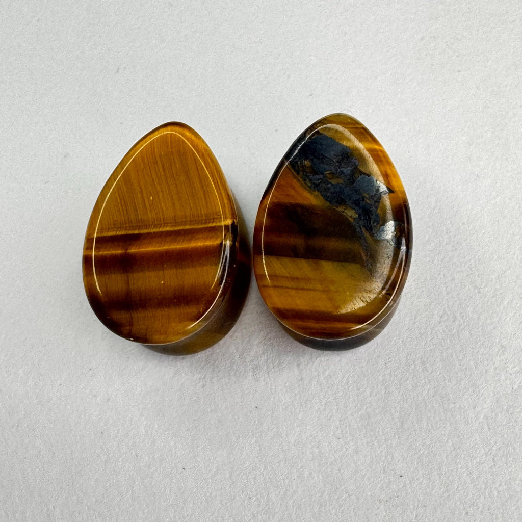 OOAK Tiger’s Eye Teardrop Plugs – 7/16" (11mm)