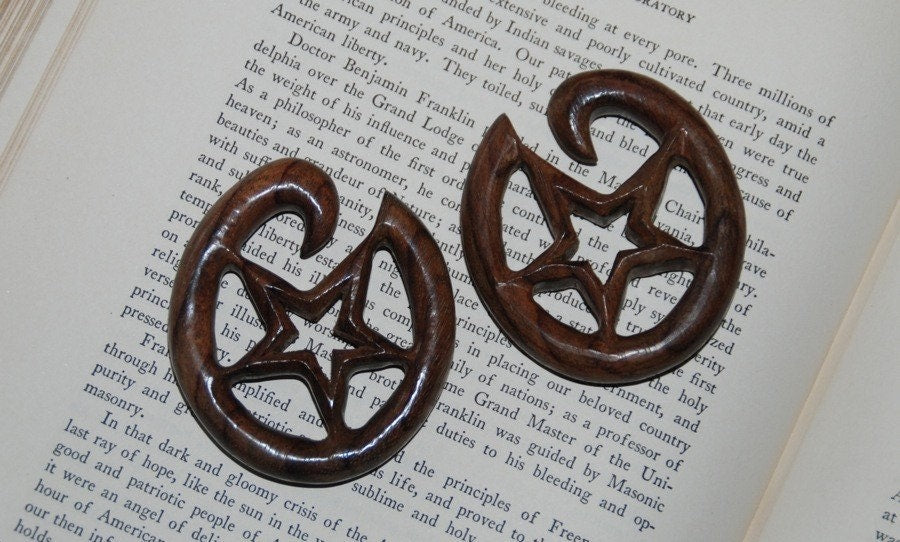 Wooden Star Hoop Gauges – Carved Wood Earrings