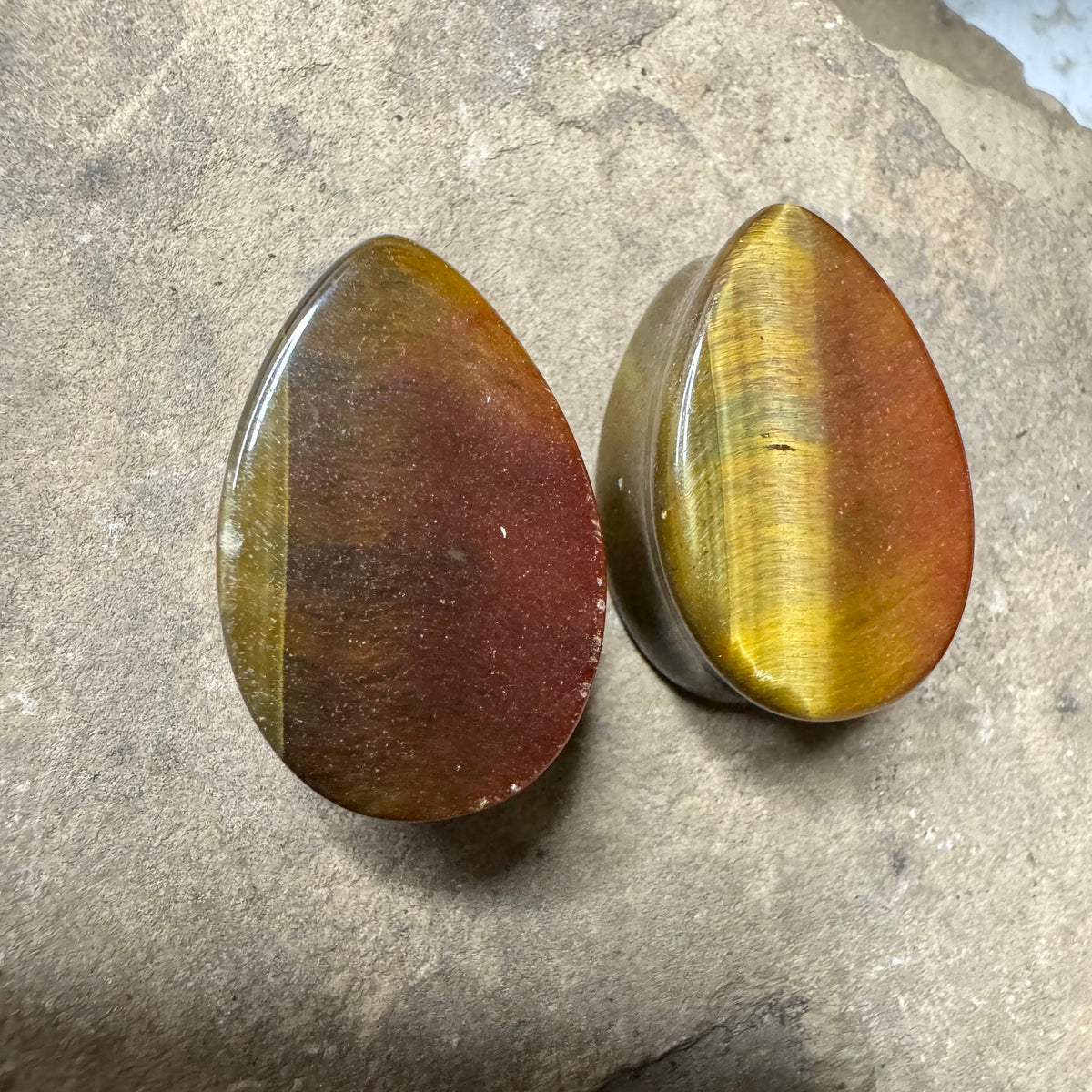 OOAK Tiger’s Eye Teardrop Plugs – 7/8" (22mm)