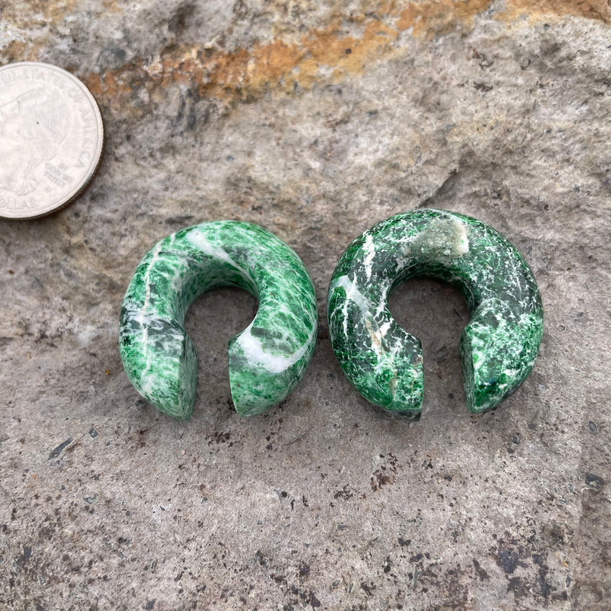 OOAK Green Marble Donut Ear Hangers – 00g (9.5mm)
