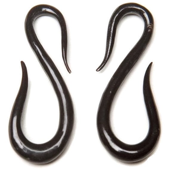 Carved Bone S-Shaped Hanging Earrings – 6g (4mm)