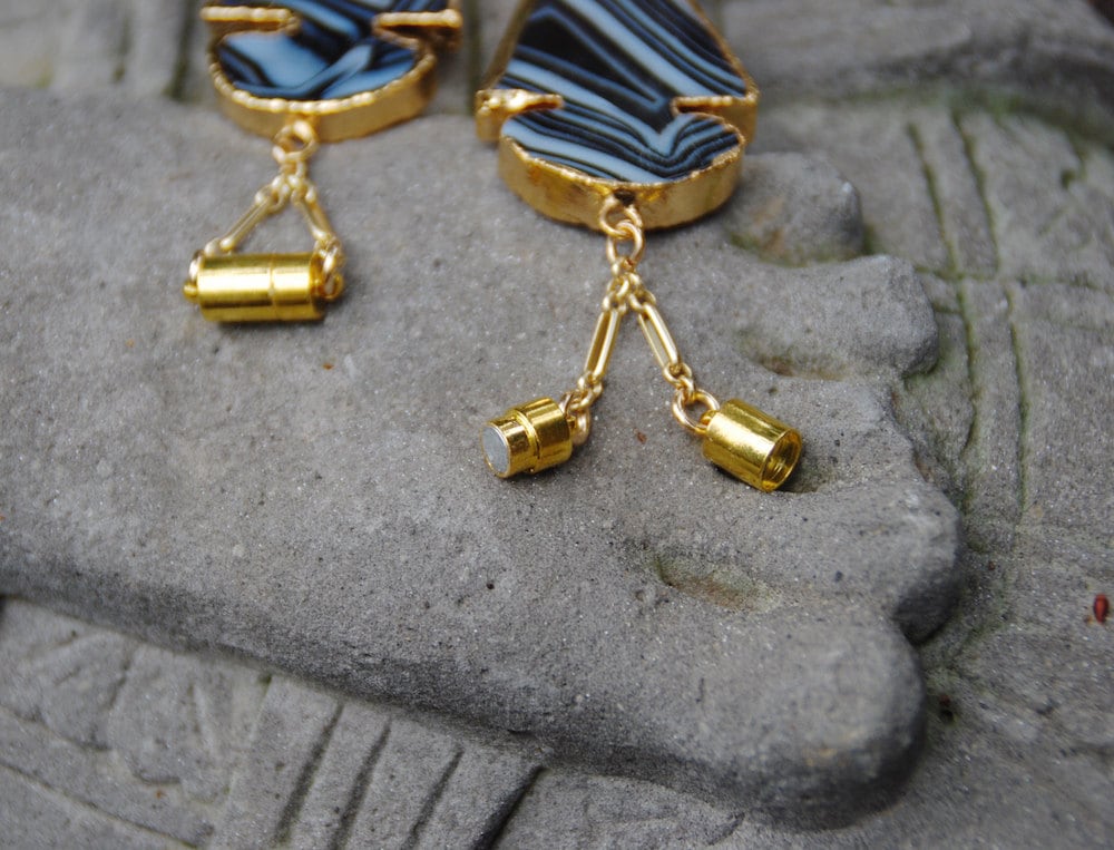 Striped Agate Arrowhead Ear Weights – Magnetic Clasp Earrings