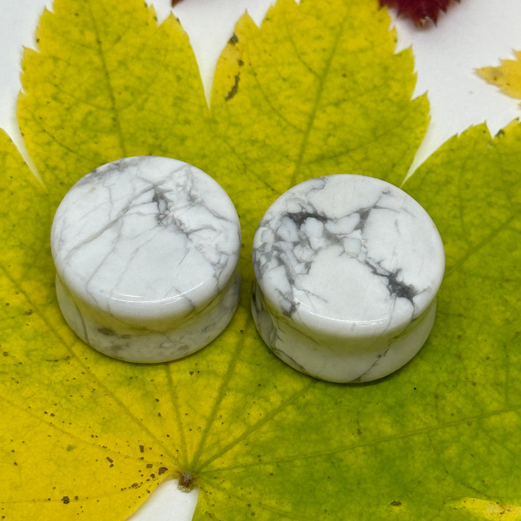 OOAK Howlite Stone Tunnels – 7/8" (22mm)