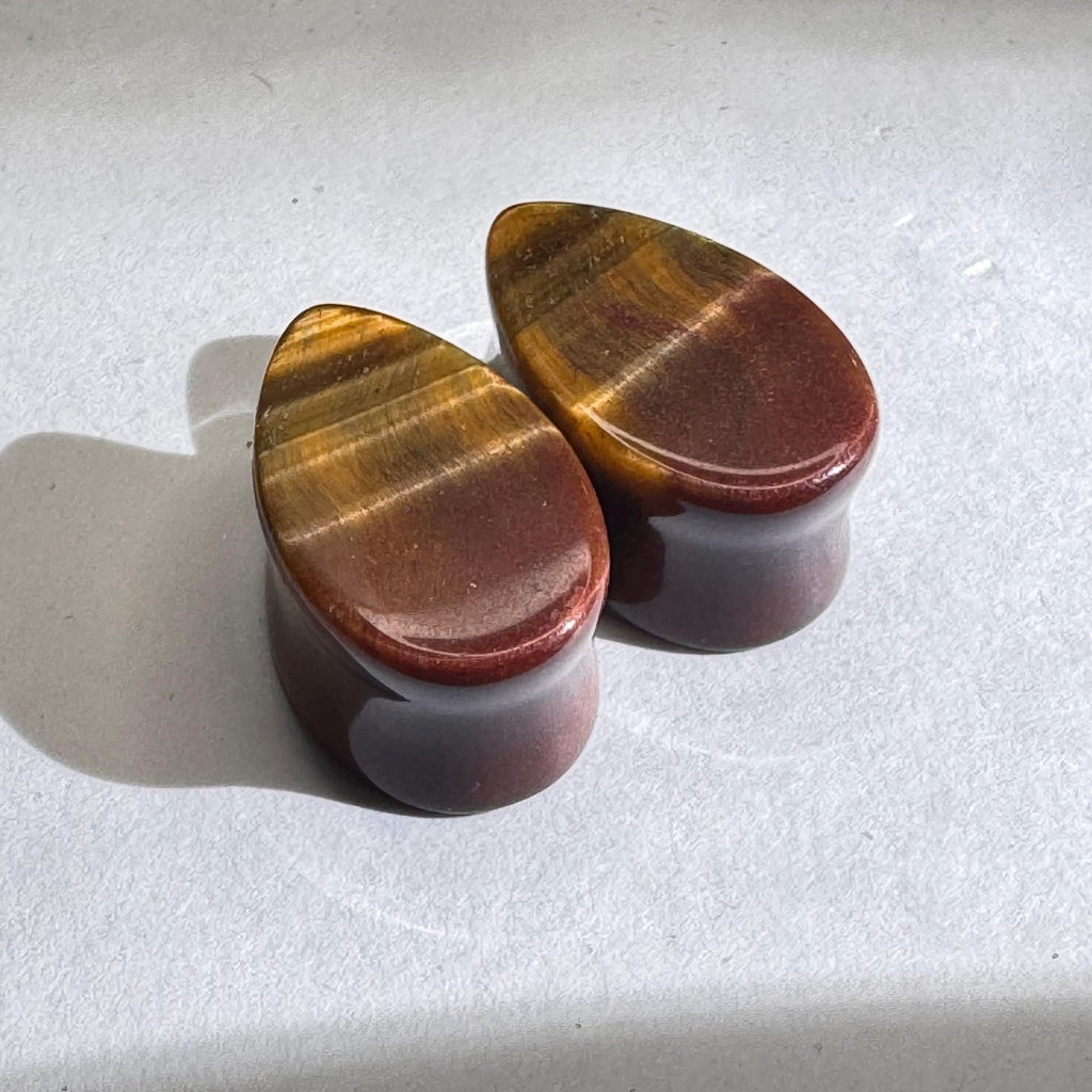 OOAK Brown & Red Tiger’s Eye Teardrop Plugs – 11/16" (17mm)
