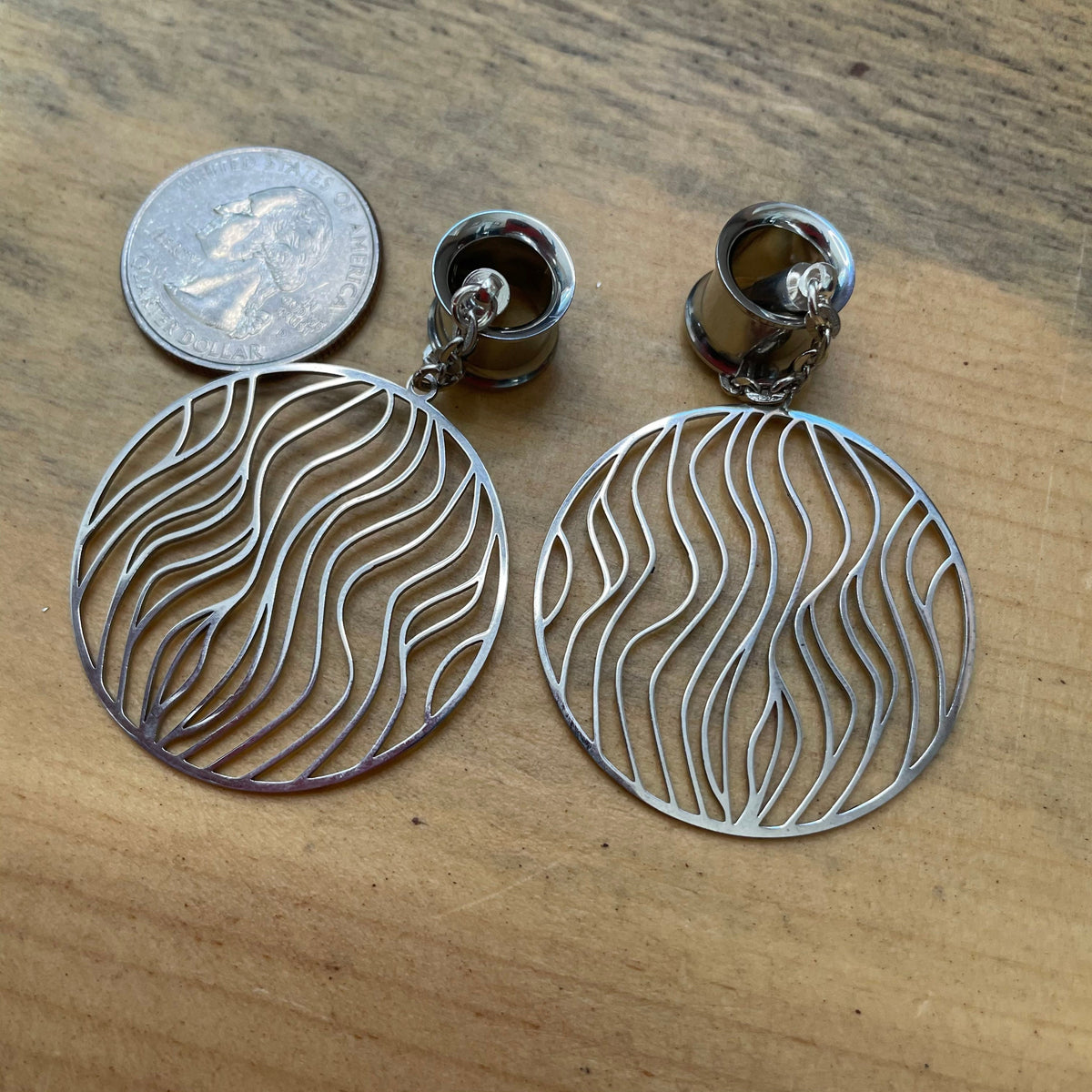 Laser-Etched Magnetic Clasp Gauged Earrings