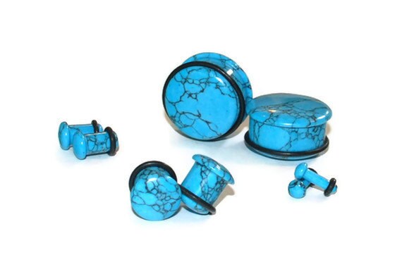 Turquoise-Color Howlite Plugs – Single Flared Gauges