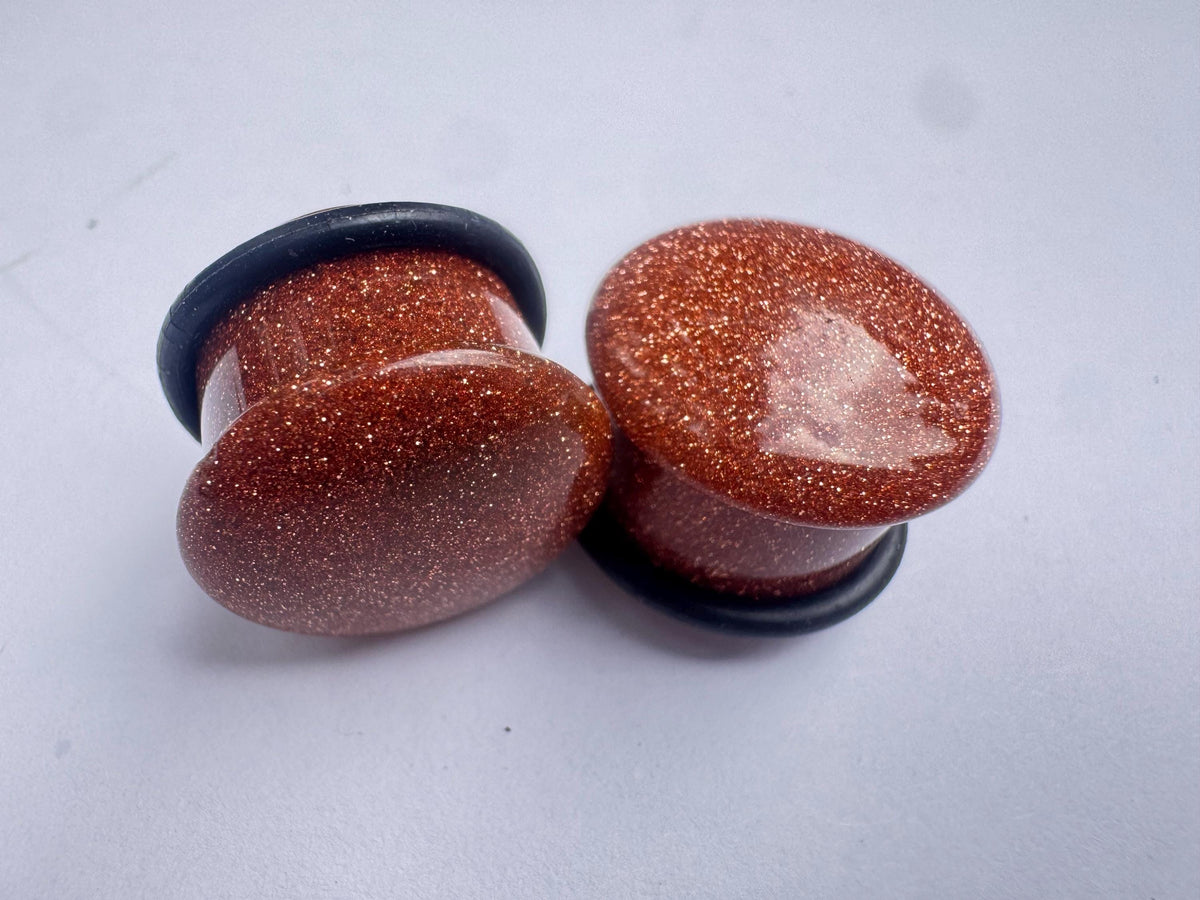 Red Goldstone Glass Plugs – Single Flared Gauges