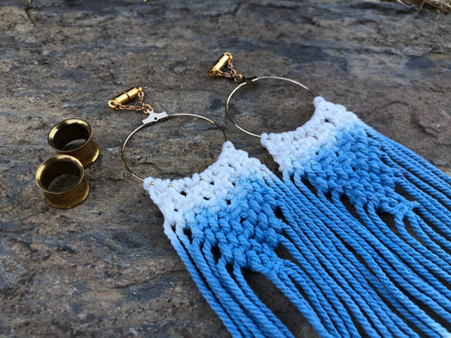 Blue & White Ombré Macramé Magnetic Clasp Earrings