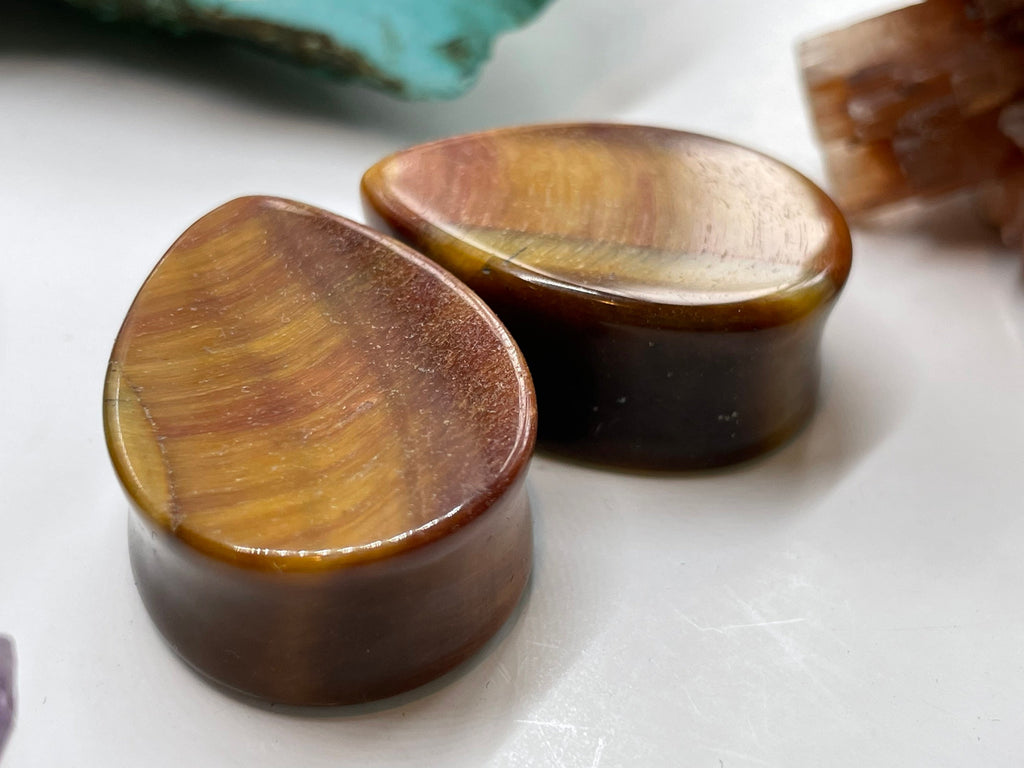 OOAK Red & Brown Tiger’s Eye Plugs – 1" (25mm)