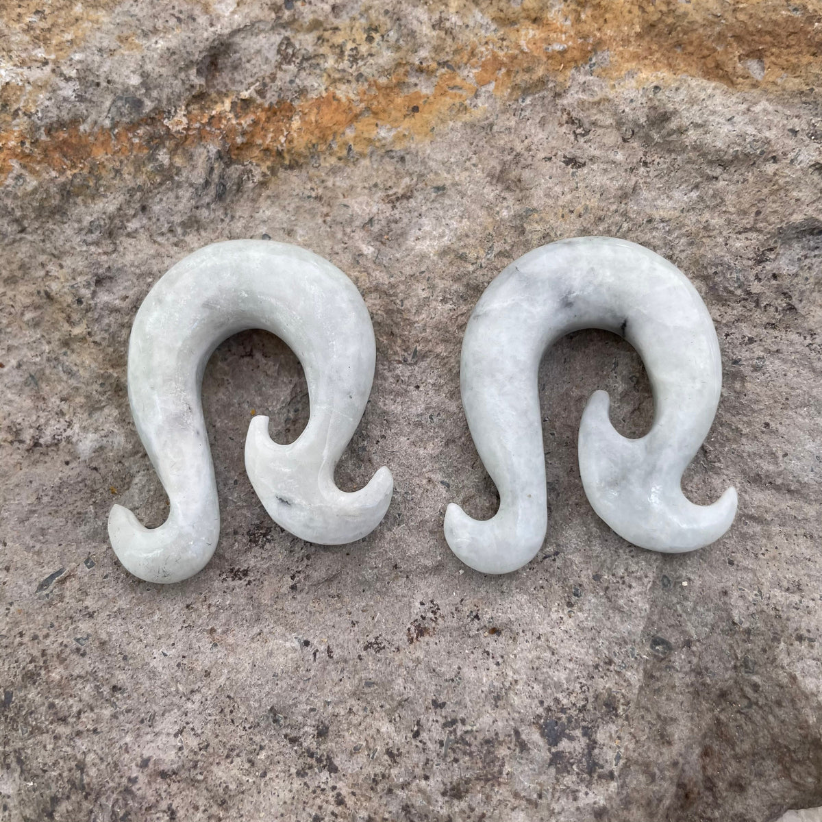 OOAK Jadeite Wave Hook Earrings – 00g (9.5mm)