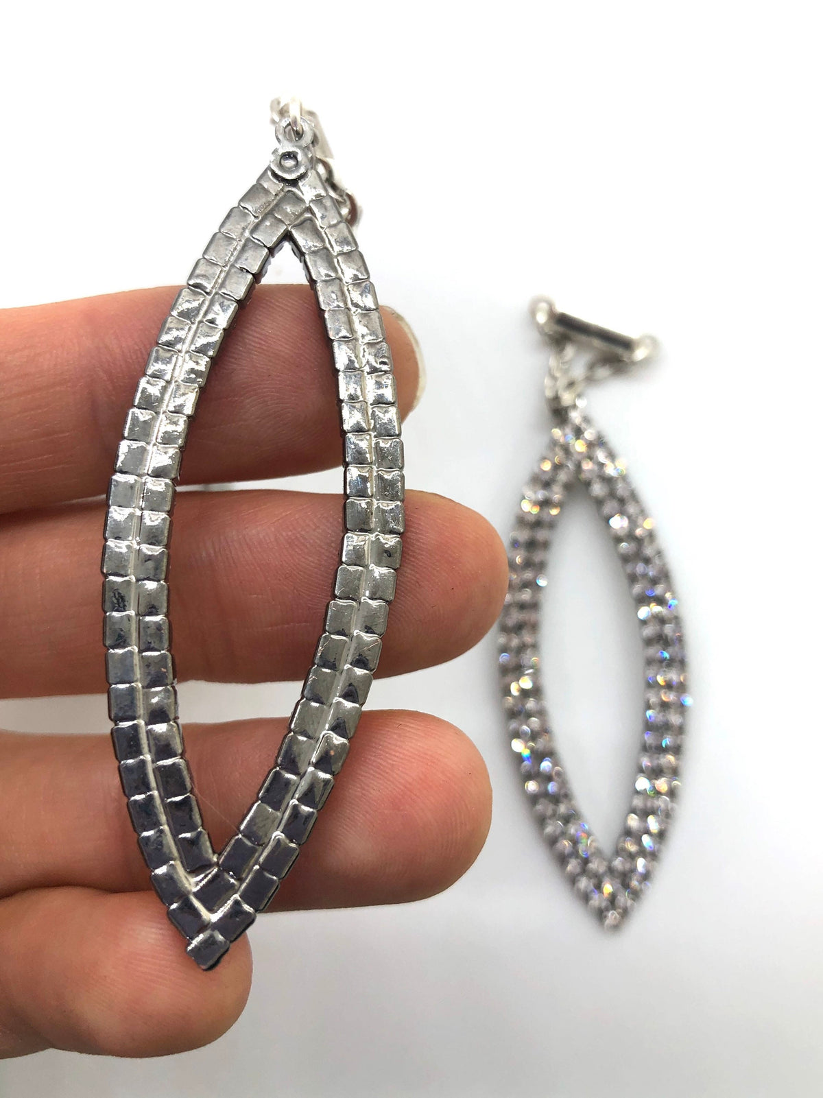Sparkling Rhinestone Magnetic Clasp Gauged Earrings