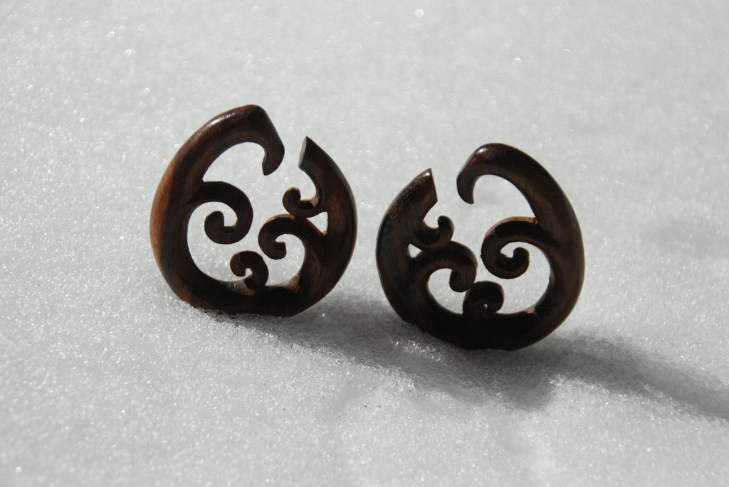 Wooden Wave Hoop Earrings – Sculptural Gauged Jewelry