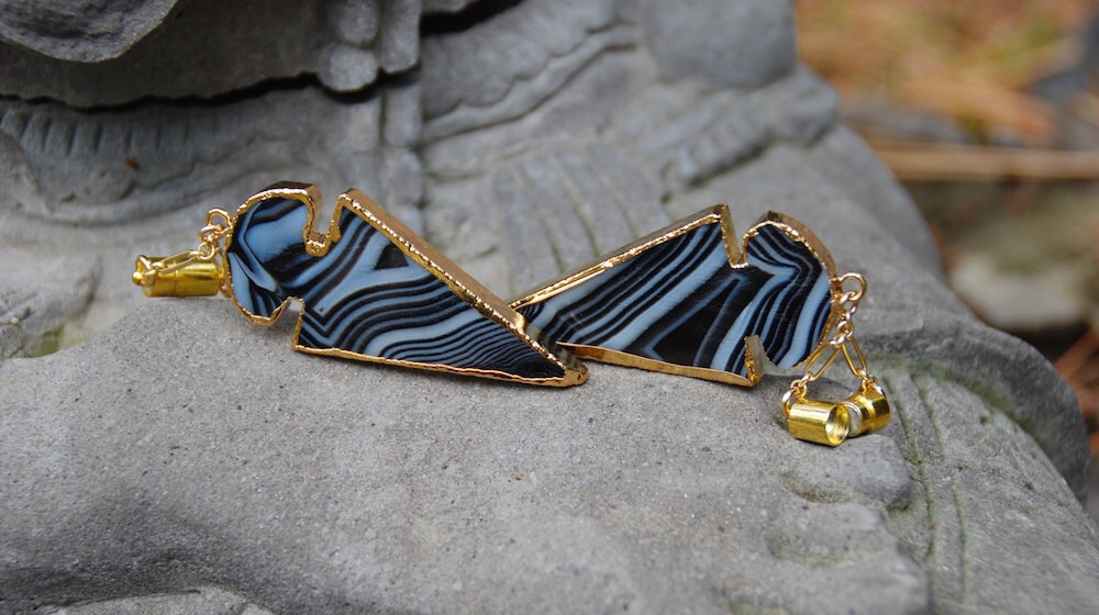 Striped Agate Arrowhead Ear Weights – Magnetic Clasp Earrings