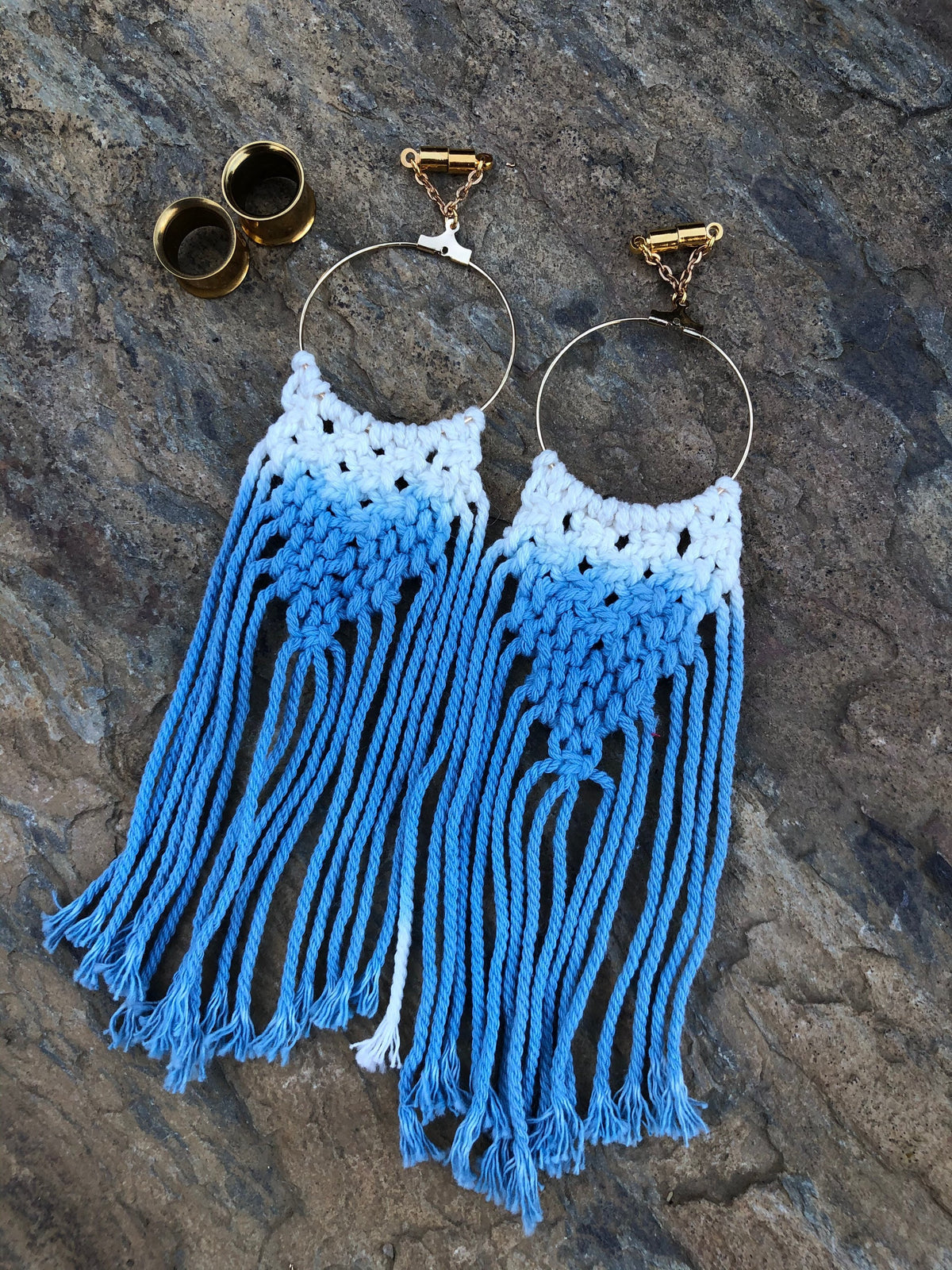 Blue & White Ombré Macramé Magnetic Clasp Earrings