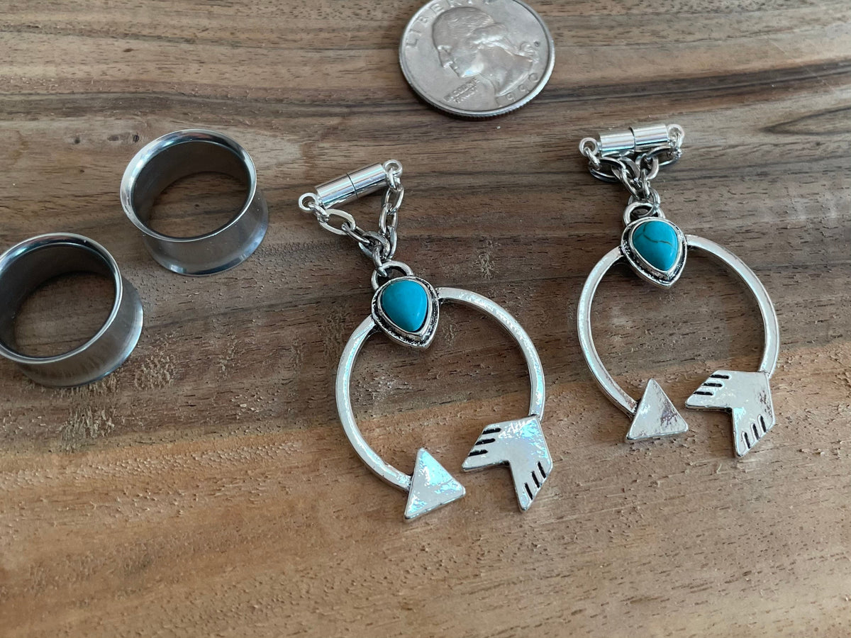 Turquoise Circular Arrow Magnetic Clasp Gauged Earrings