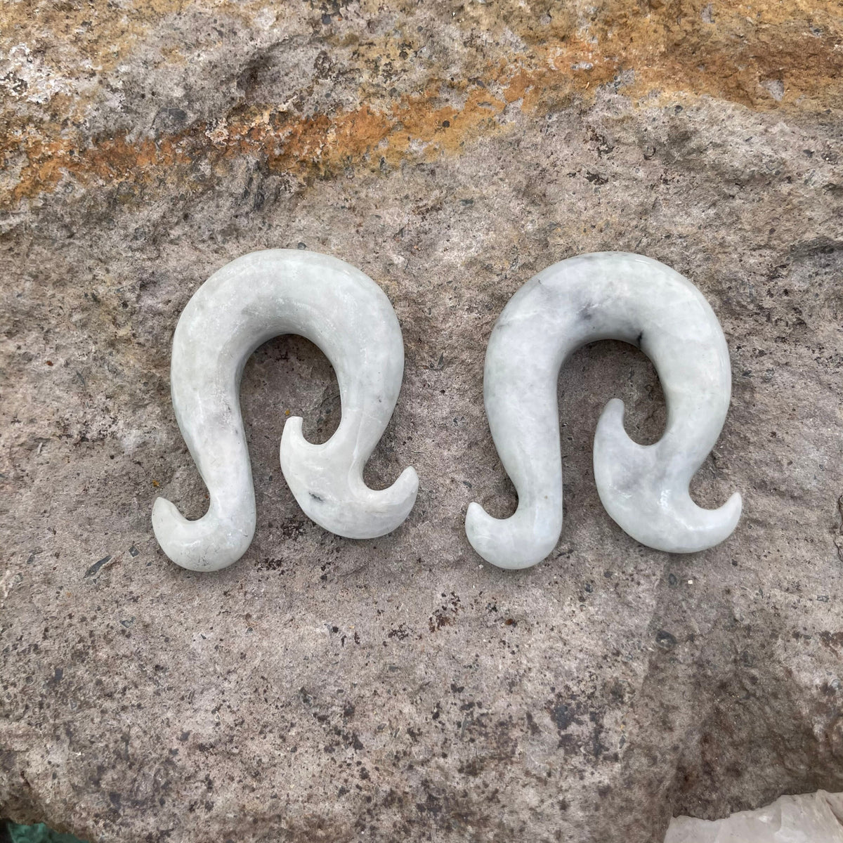 OOAK Jadeite Wave Hook Earrings – 00g (9.5mm)