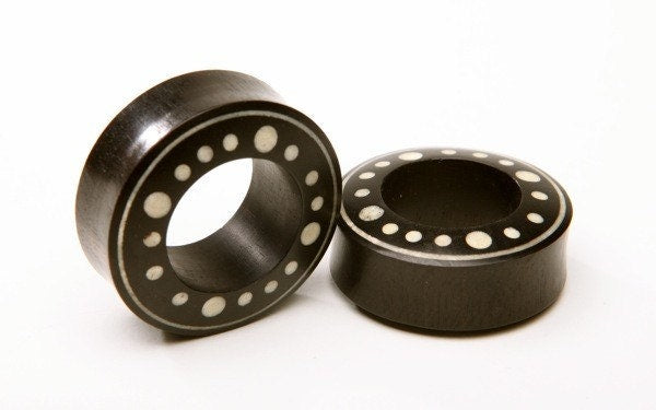 Ebony Wood Dot Inlay Eyelets – Double Flared Tunnels
