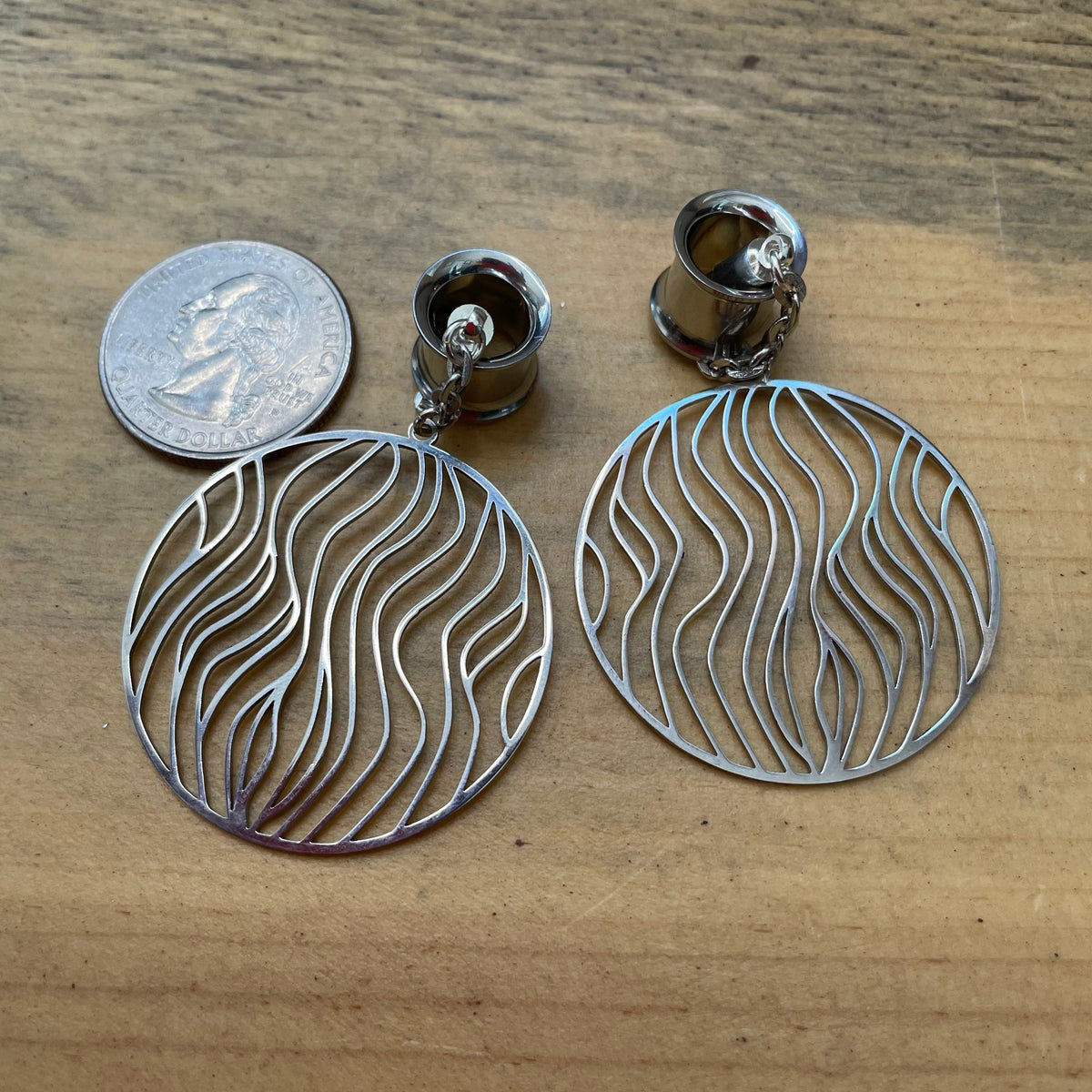 Laser-Etched Magnetic Clasp Gauged Earrings