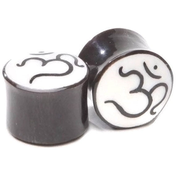 Water Buffalo Horn Om Symbol Plugs – Bone Inlay
