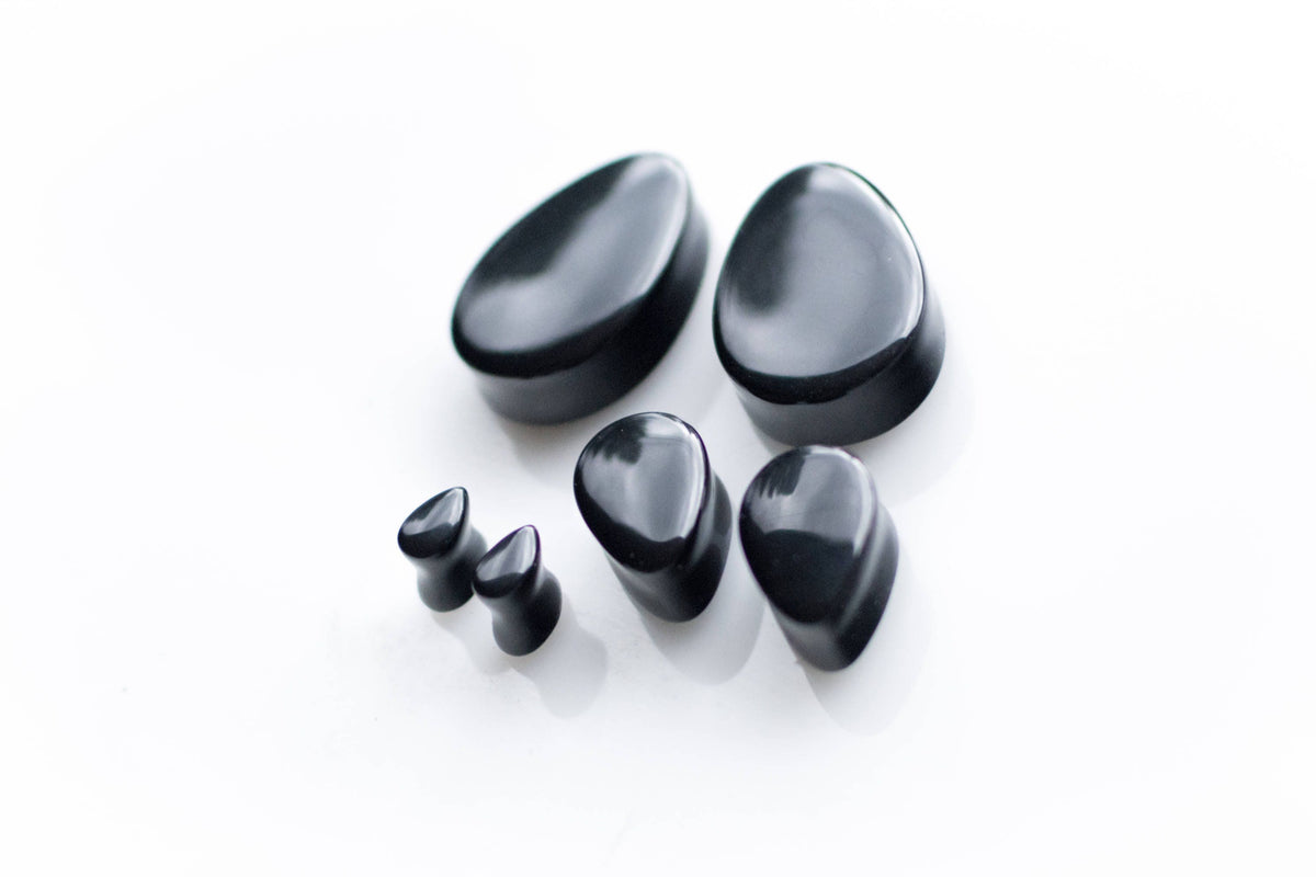Black Onyx Teardrop Stone Plugs – Double Flared Ear Gauges